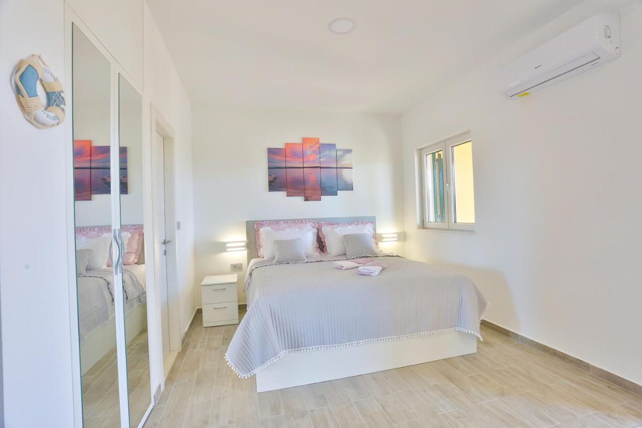 Apartments Maris Kaštela Εξωτερικό φωτογραφία