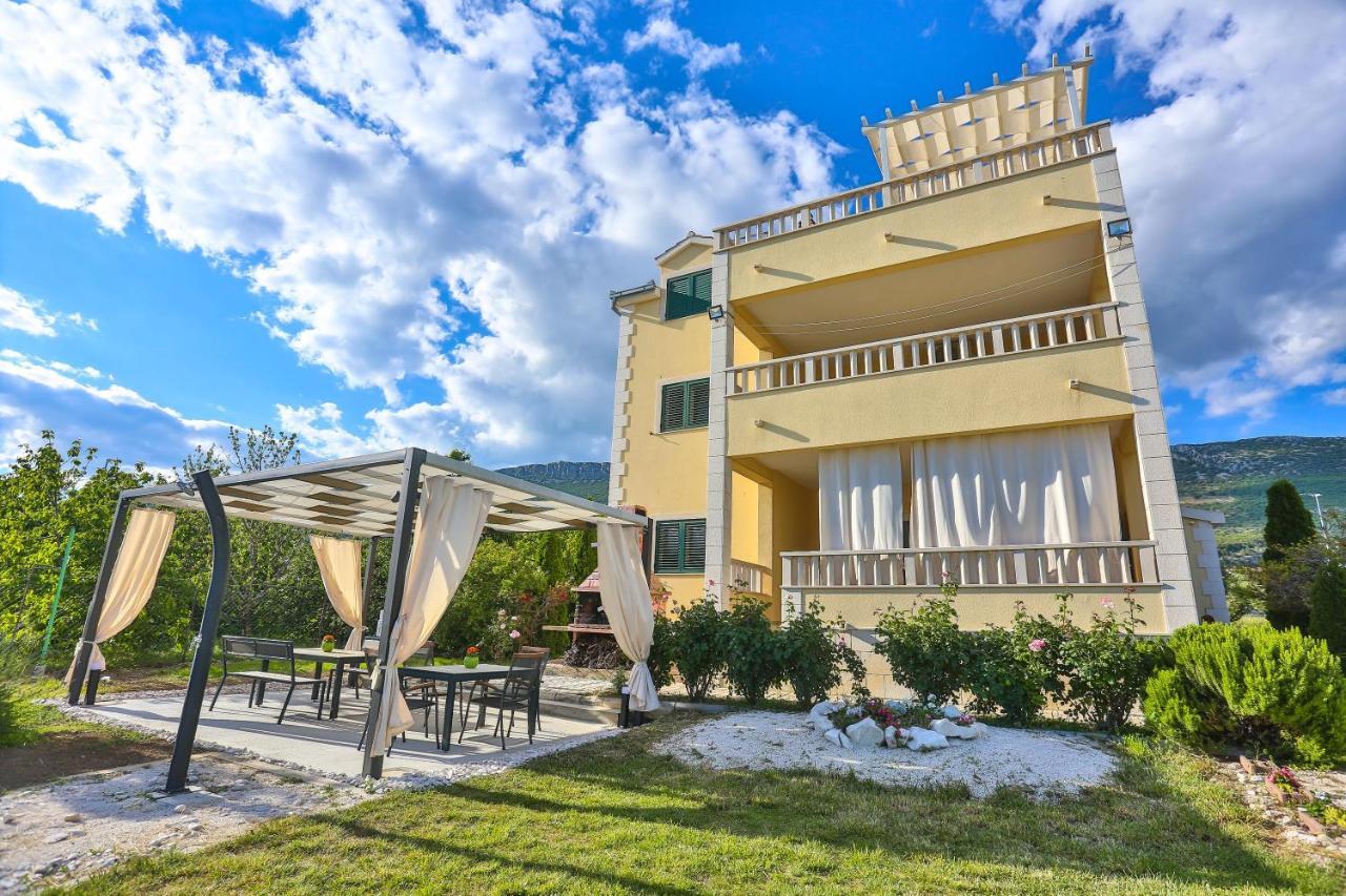 Apartments Maris Kaštela Εξωτερικό φωτογραφία