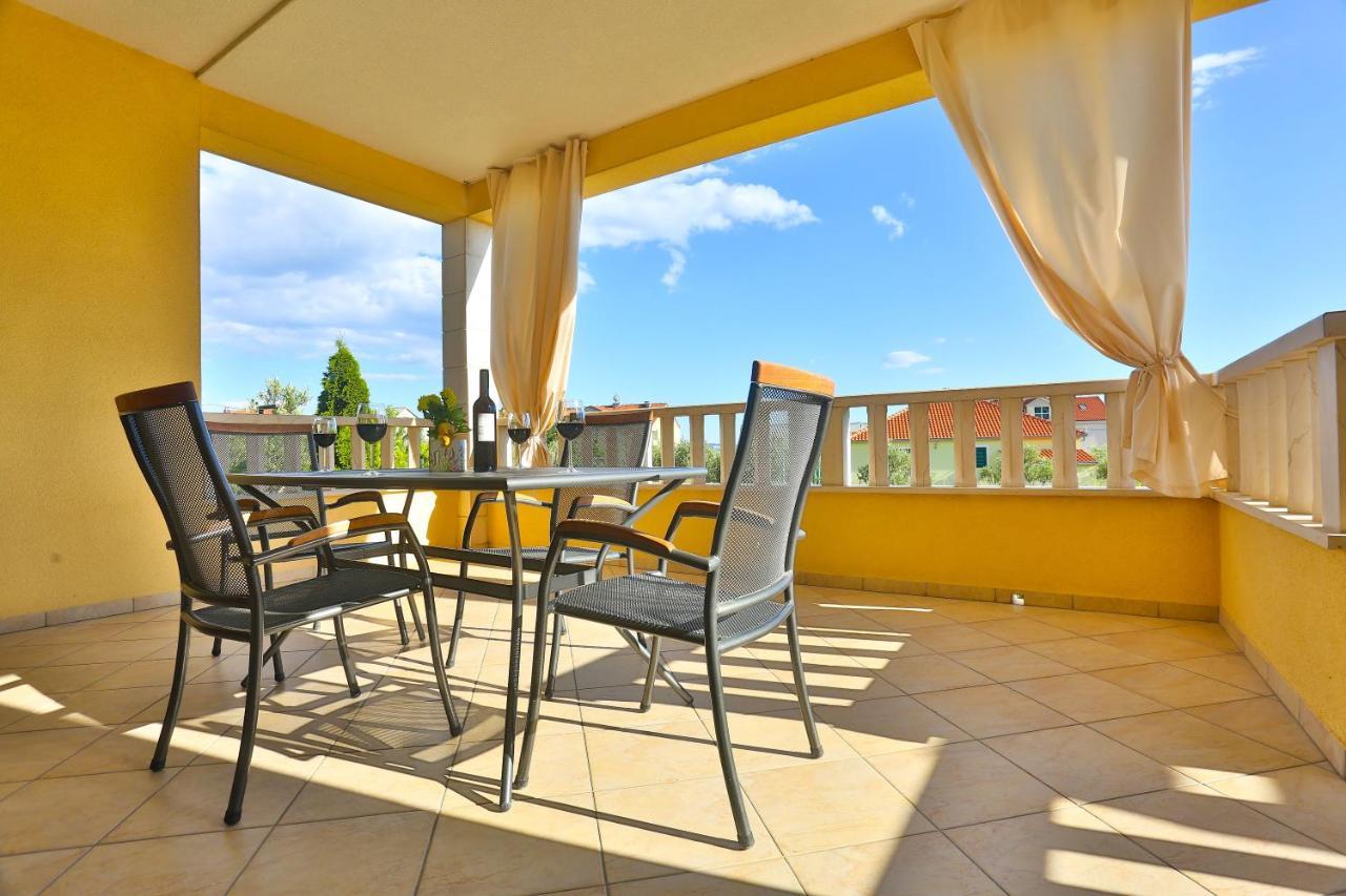 Apartments Maris Kaštela Εξωτερικό φωτογραφία