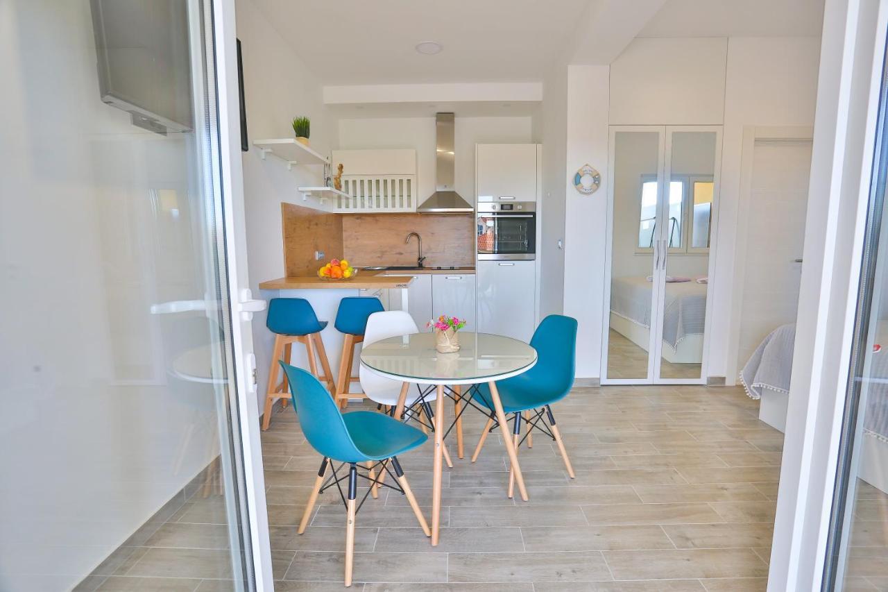 Apartments Maris Kaštela Εξωτερικό φωτογραφία