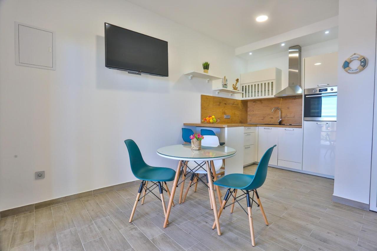 Apartments Maris Kaštela Εξωτερικό φωτογραφία