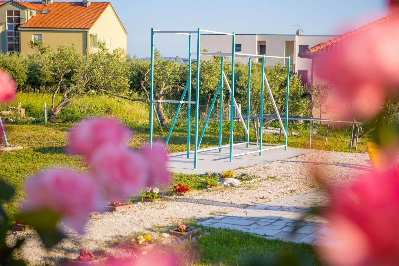 Apartments Maris Kaštela Εξωτερικό φωτογραφία